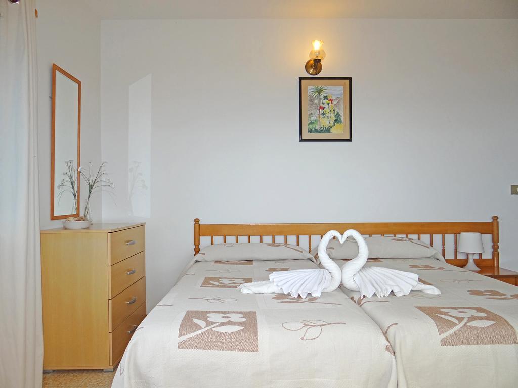 Apartamentos Dominguez Calera Eksteriør billede